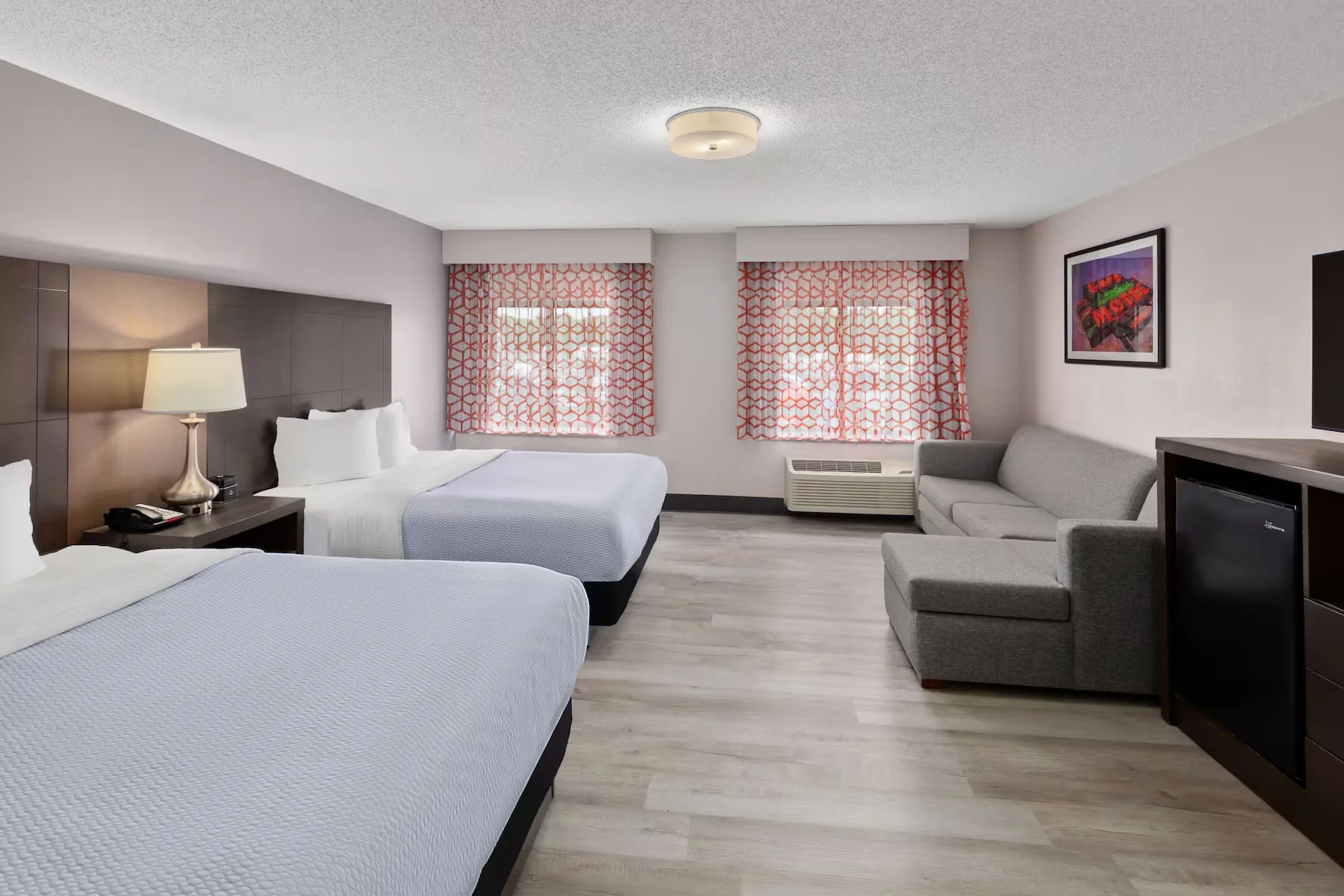 Two Queen Beds Room